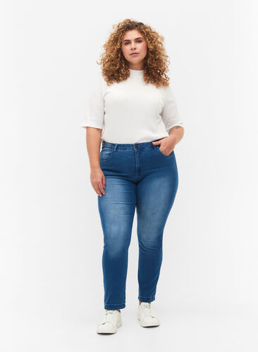 Zizzi Slim Fit Emily Jeans mit normaler Taillenhöhe, Light blue, Model image number 0