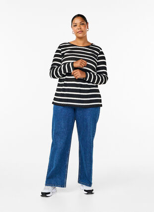 Zizzi Bluse mit Streifen und langen Ärmeln, Black Sand Stripe, Model image number 2