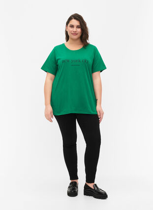 Zizzi FLASH - T-Shirt mit Motiv, Jolly Green, Model image number 2