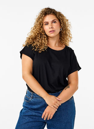 Zizzi Kurzärmeliges T-Shirt aus einer Baumwollmischung, Black, Model image number 0