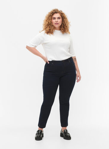 Zizzi Schmale Passform Emily Jeans mit normaler Taille, Unwashed, Model image number 0