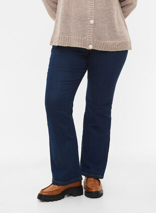 Zizzi Ellen Bootcut-Jeans mit hoher Taille., Unwashed, Model image number 2