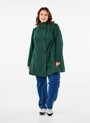 Zizzi Kurzer A-linienförmiger Trenchcoat, Trekking Green Mel., Model image number 3