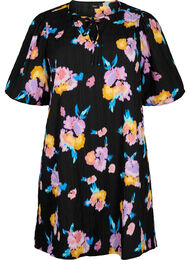 Kleid mit kurzen Puffärmeln und Blumenmuster, Black w. flower AOP, Packshot