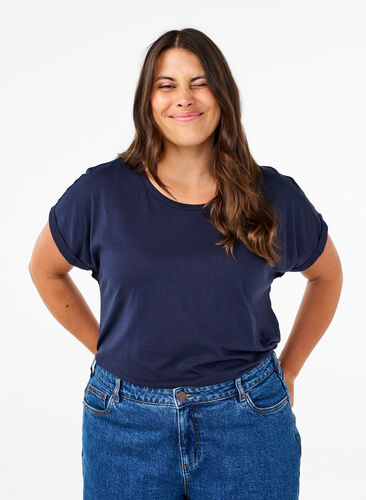 Zizzi Kurzärmeliges T-Shirt aus einer Baumwollmischung, Navy Blazer, Model image number 0