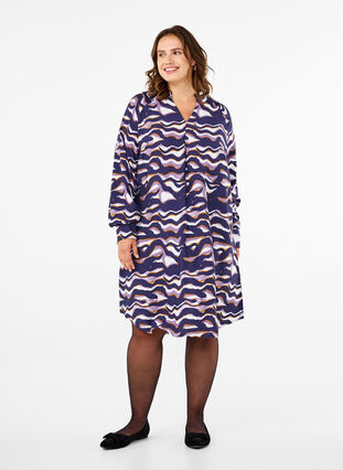 Zizzi Knielanges Kleid mit Print und A-Linie, Naval Academy AOP, Model image number 2