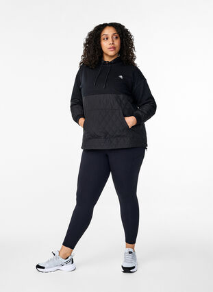 Zizzi Kapuzensweatshirt mit Steppung, Black, Model image number 3