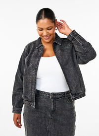 Denim-Jacke mit verdecktem Reißverschluss, Dark Grey Denim, Model